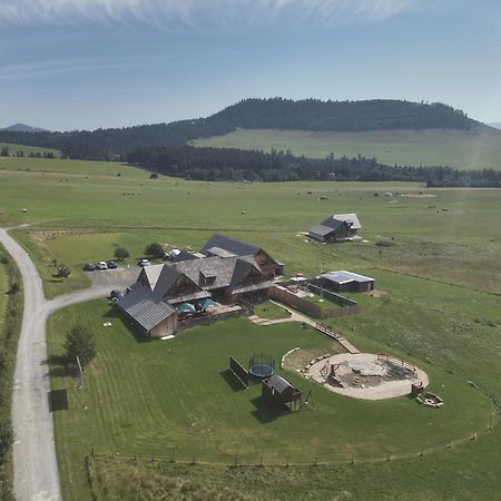Penzion Pod Magurou Slovenska Ves Exterior photo